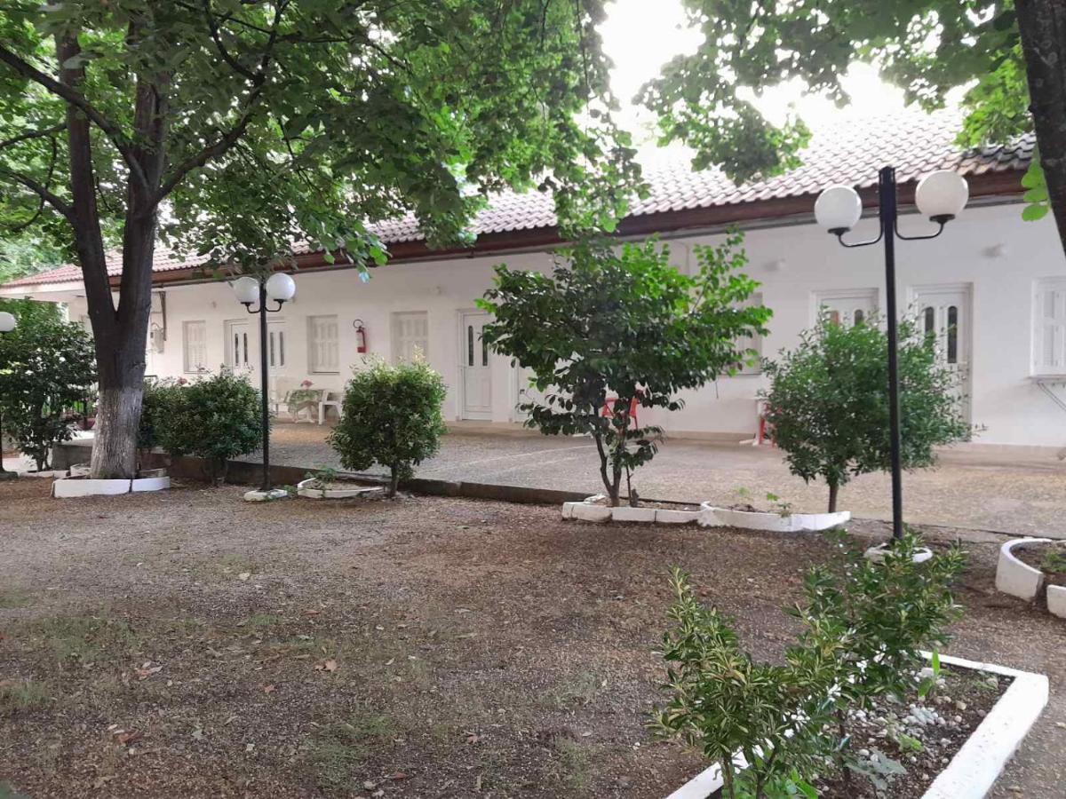 Avli Studios Kokkino Nero Exterior photo