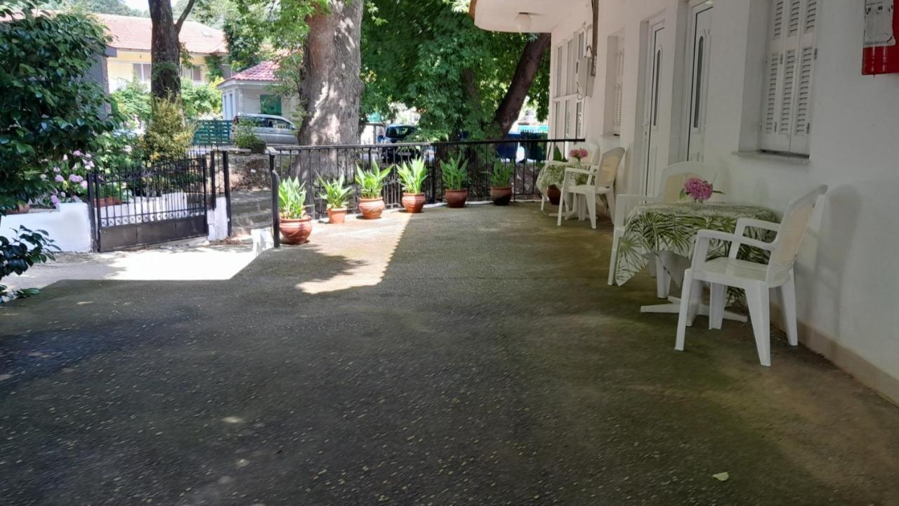 Avli Studios Kokkino Nero Exterior photo
